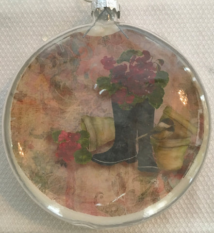 Everyday Ornaments- Geranium Garden Boots