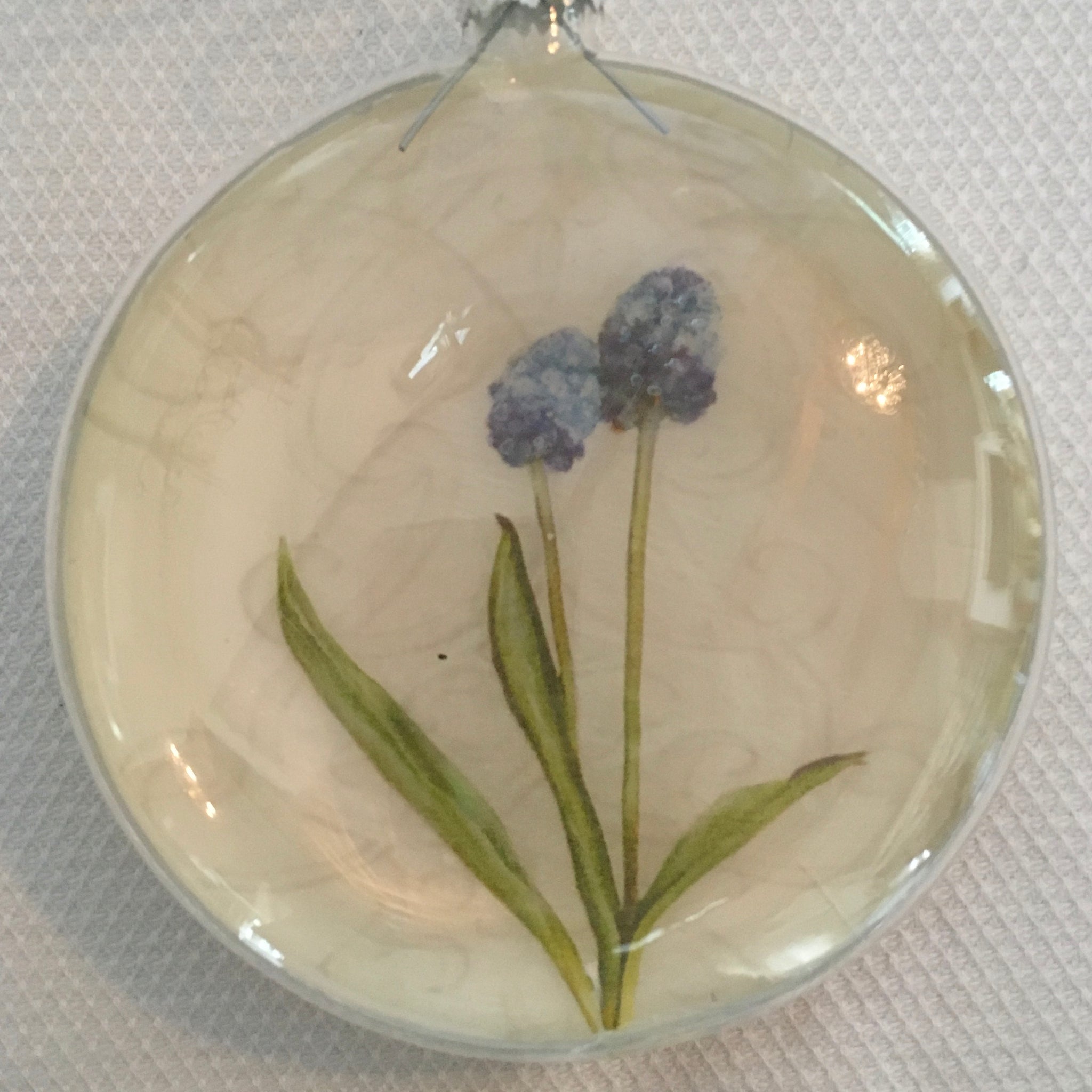 Everyday Ornaments- Spring Blooms Globe Flower